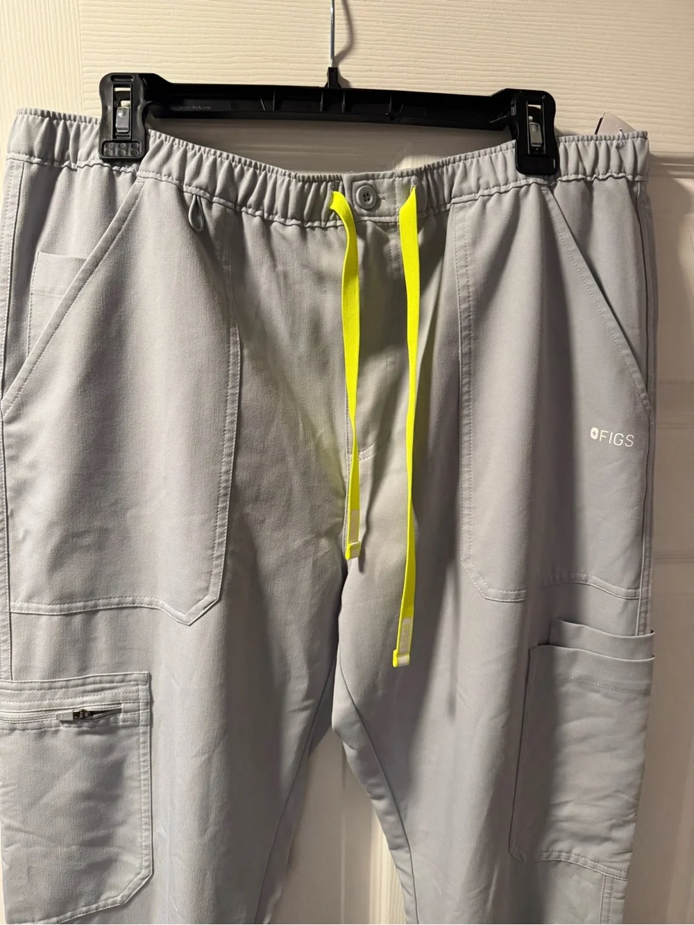 FIGS Men's Cairo Cargo Scrub Pants in the limited edition color Slate.
